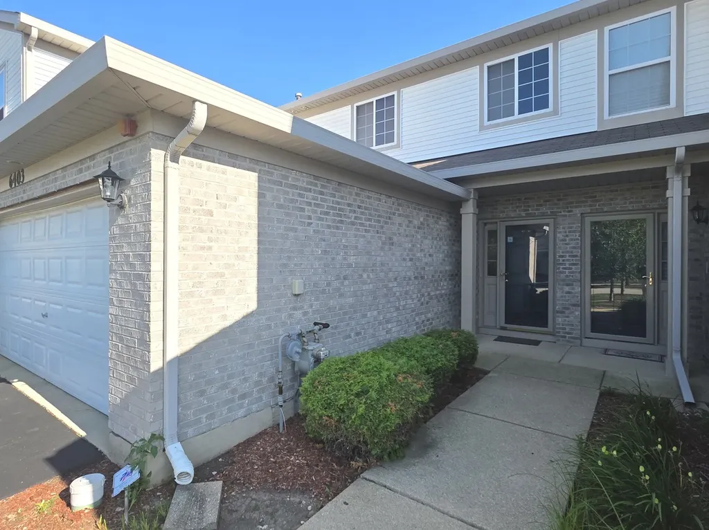 6403 Blue Sky Lane Matteson IL 60443