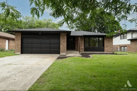 910 College Avenue Matteson IL 60443