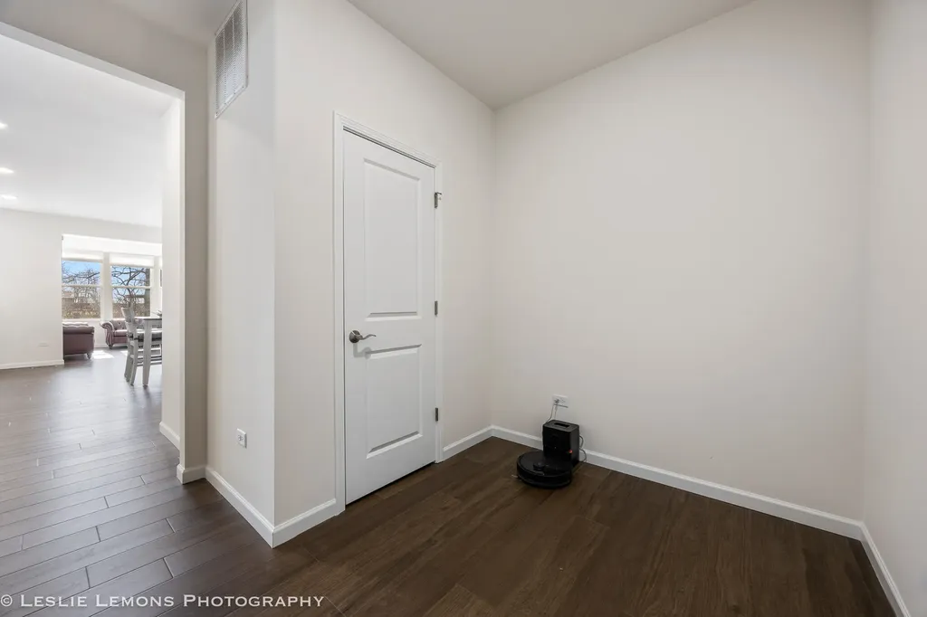 2225 Bent Grass Way Bolingbrook IL 60490