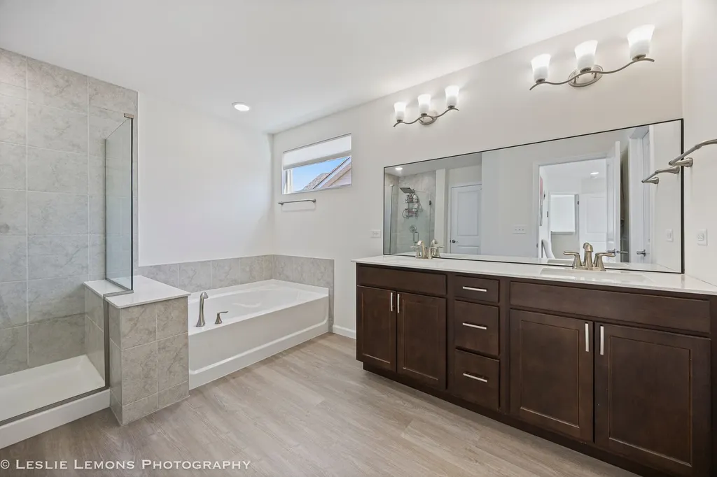 2225 Bent Grass Way Bolingbrook IL 60490