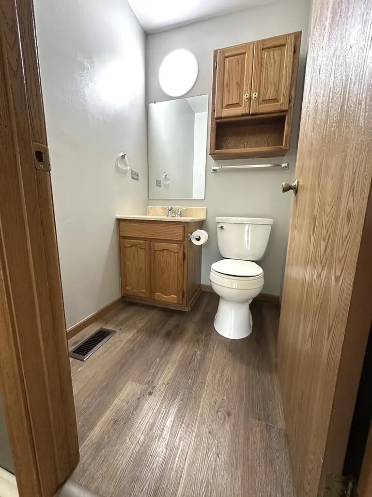 2303 Woodview Lane Naperville IL 60565
