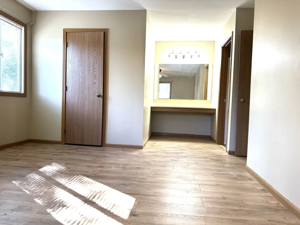 2303 Woodview Lane Naperville IL 60565