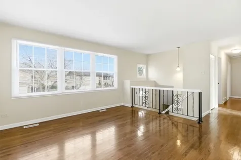 16419 Woodlawn West Avenue South Holland IL 60473