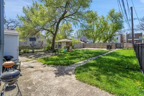 734 North Long Avenue Chicago IL 60644