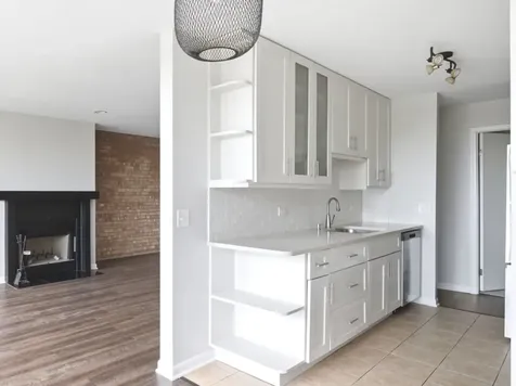 5950 Oakwood Drive Lisle IL 60532
