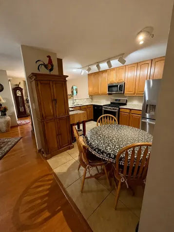 48 New Haven Drive Cary IL 60013