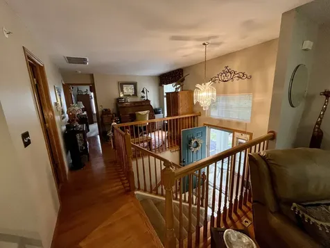 48 New Haven Drive Cary IL 60013
