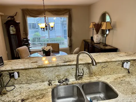 48 New Haven Drive Cary IL 60013