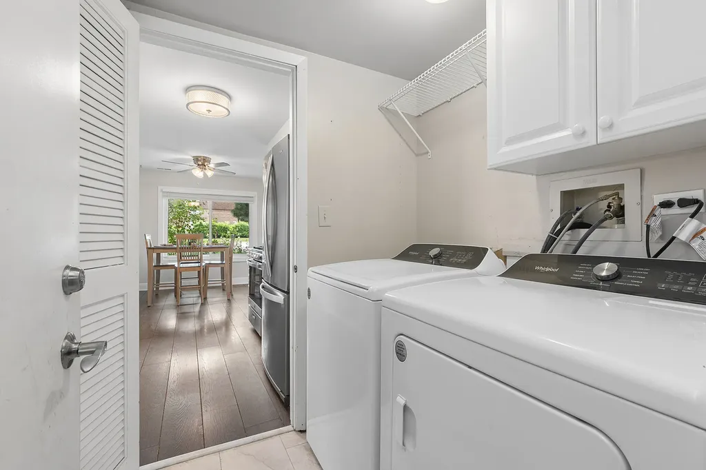 7605 Bristol Court Woodridge IL 60517