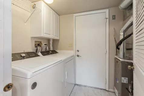 7605 Bristol Court Woodridge IL 60517