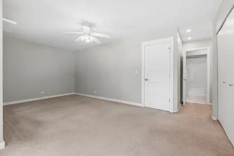 7605 Bristol Court Woodridge IL 60517