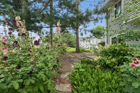 7605 Bristol Court Woodridge IL 60517