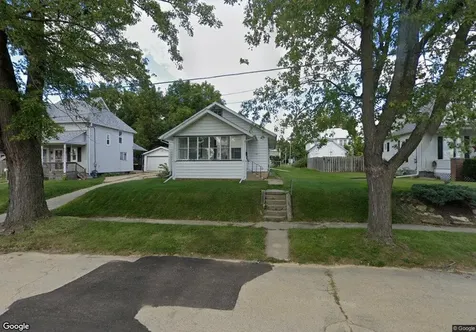 828 West Homer Street Freeport IL 61032