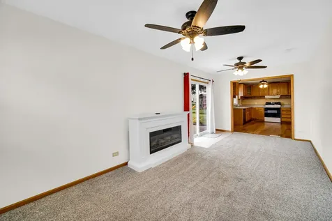 724 Union Avenue Romeoville IL 60446