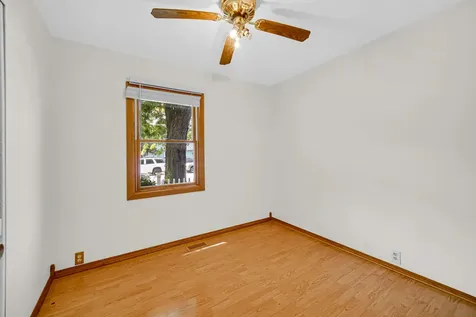 724 Union Avenue Romeoville IL 60446
