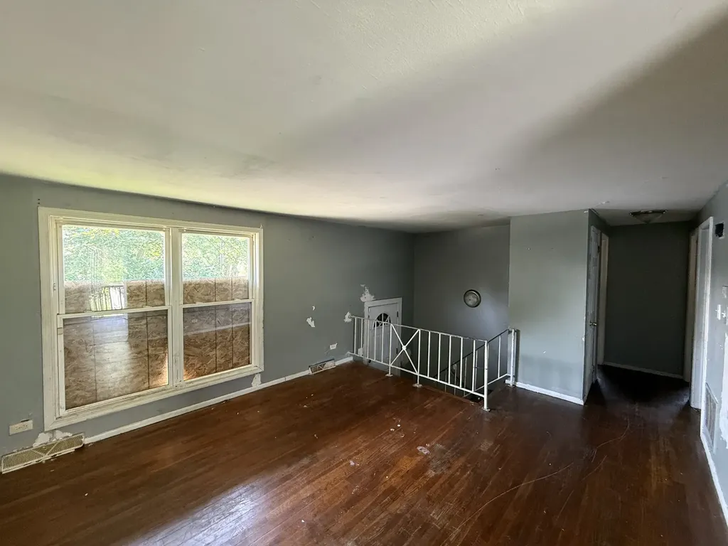 11723 South Racine Avenue Chicago IL 60643