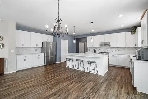 3617 Emerald Road Elgin IL 60124
