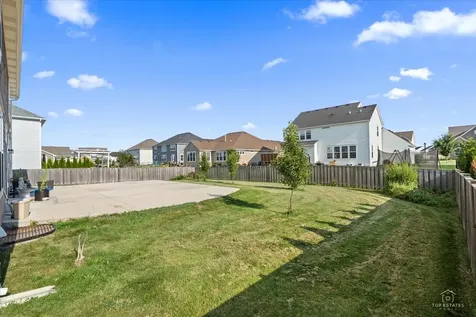 3617 Emerald Road Elgin IL 60124