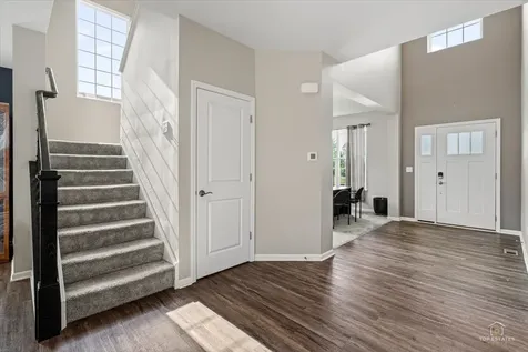3617 Emerald Road Elgin IL 60124