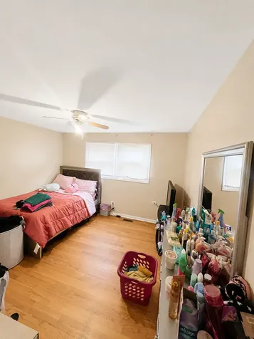 391 Madison Calumet City IL 60409