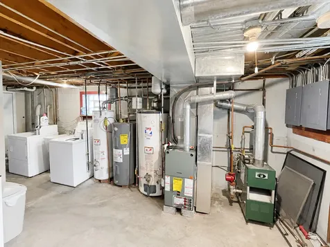 391 Madison Calumet City IL 60409