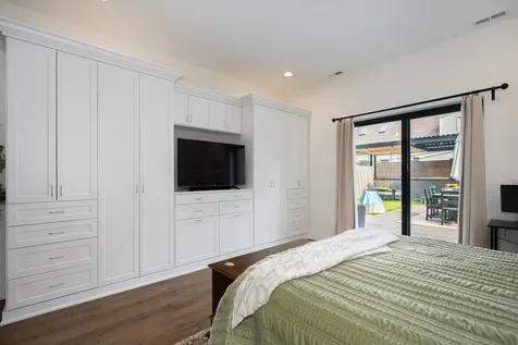 2104 West Belmont Avenue Chicago IL 60618