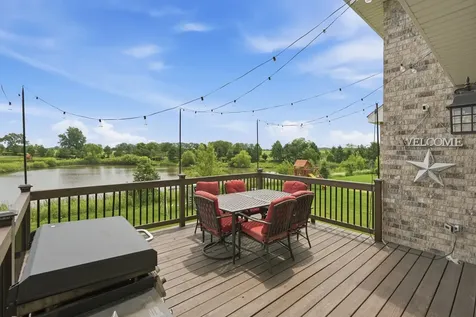 8279 Katie Lane Frankfort IL 60423
