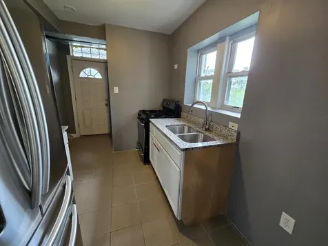 834 North Christiana Avenue Chicago IL 60651