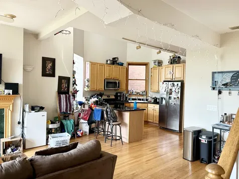 3311 North Seminary Avenue Chicago IL 60657