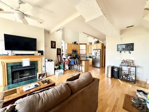 3311 North Seminary Avenue Chicago IL 60657