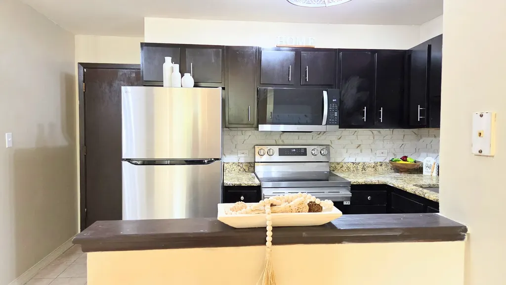 160 Dunteman Drive Glendale Heights IL 60139