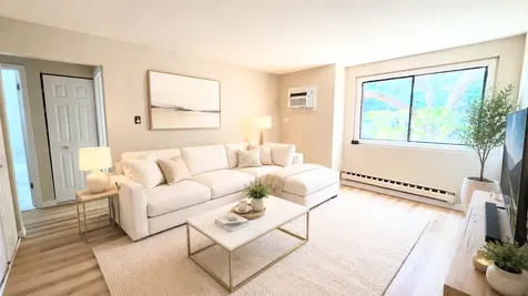 160 Dunteman Drive Glendale Heights IL 60139