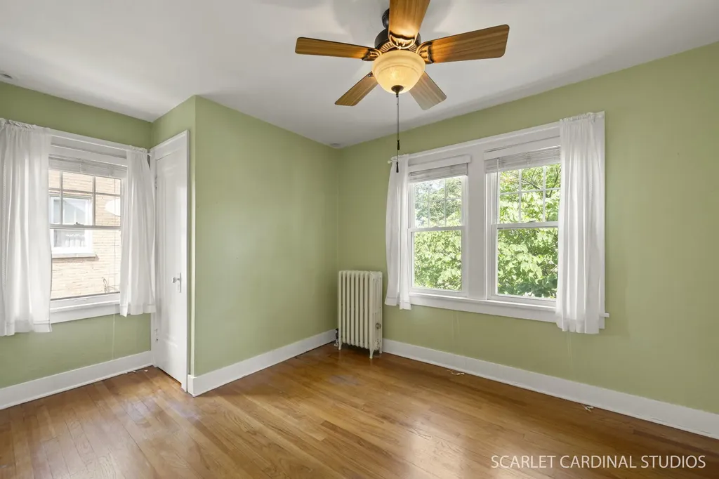 821 Howard Street Wheaton IL 60187