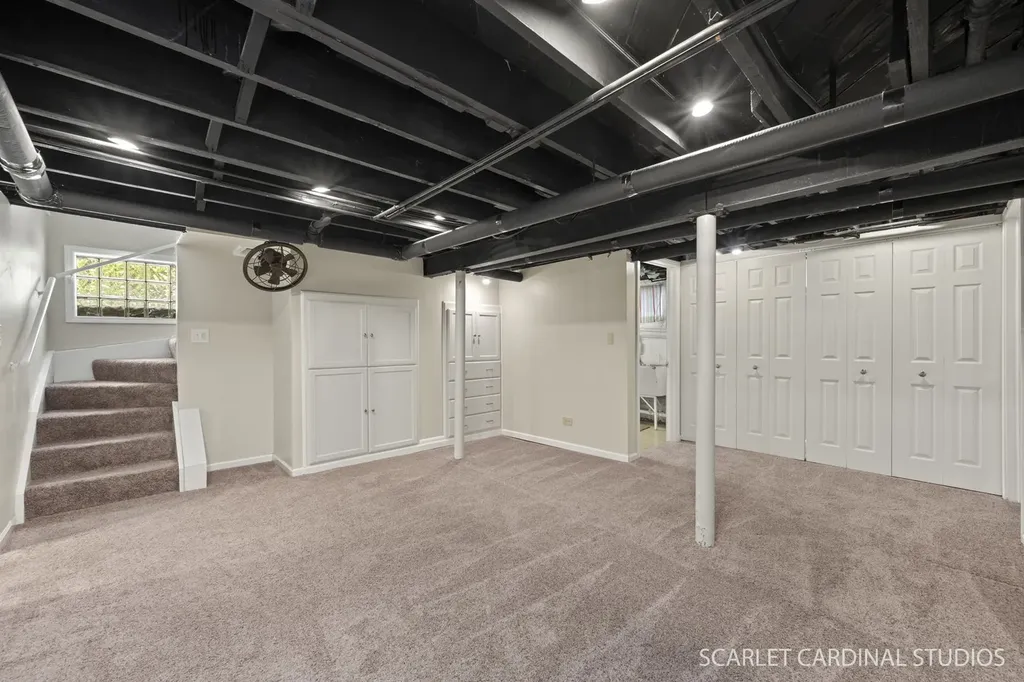821 Howard Street Wheaton IL 60187