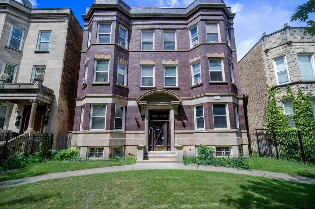 6360 South Greenwood Avenue Chicago IL 60637