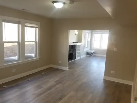 331 West 76th Street Chicago IL 60620