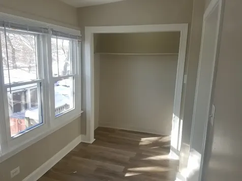 331 West 76th Street Chicago IL 60620