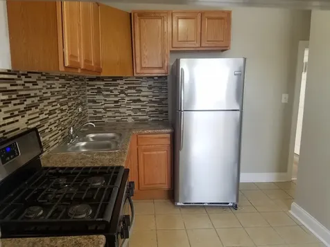 331 West 76th Street Chicago IL 60620