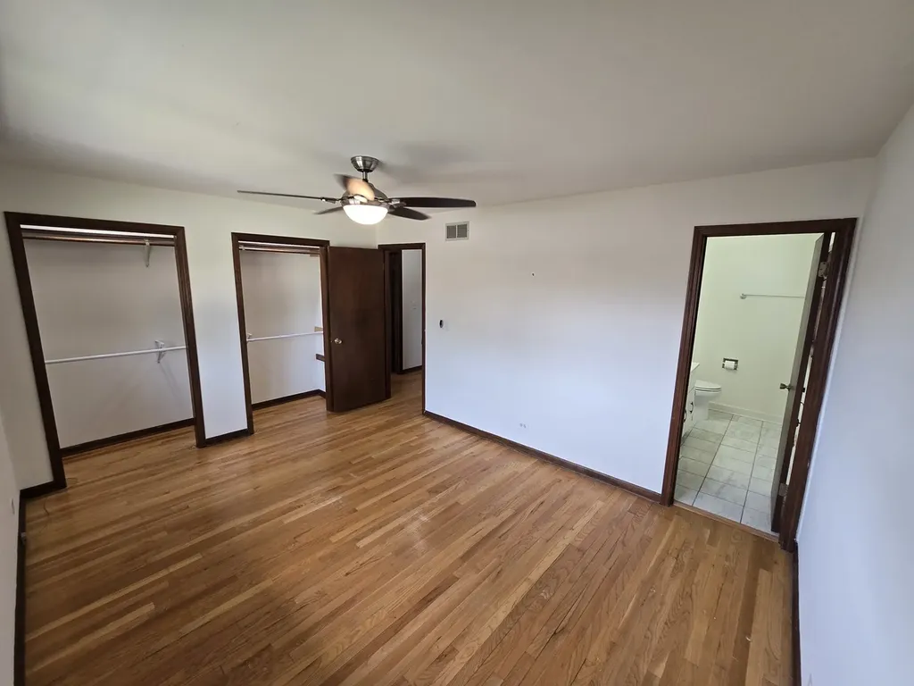 7014 Wilcox Avenue Darien IL 60561