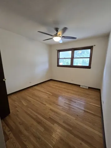 7014 Wilcox Avenue Darien IL 60561
