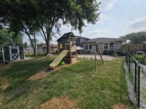7014 Wilcox Avenue Darien IL 60561