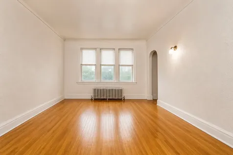 3041 West George Street Chicago IL 60618