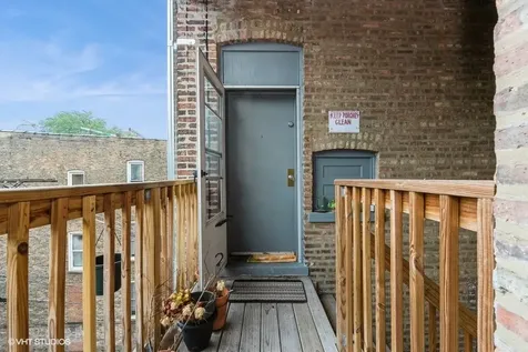 3041 West George Street Chicago IL 60618