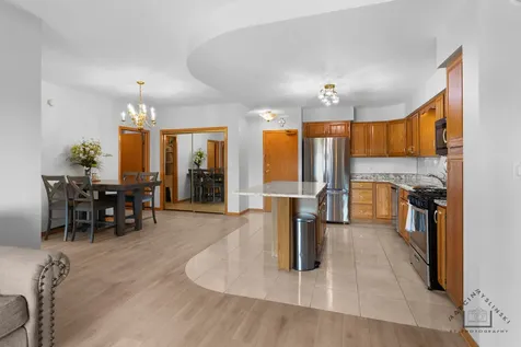7410 West Lawrence Avenue Harwood Heights IL 60706