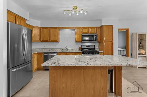 7410 West Lawrence Avenue Harwood Heights IL 60706