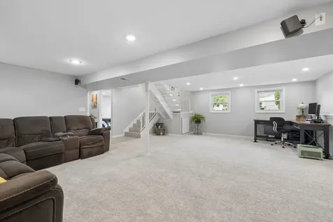 5700 Victoria Drive Oak Forest IL 60452