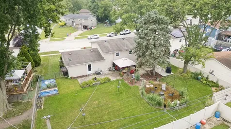 5700 Victoria Drive Oak Forest IL 60452