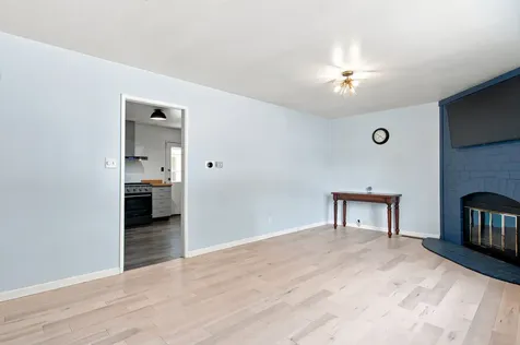 1709 Crescent Drive Champaign IL 61821