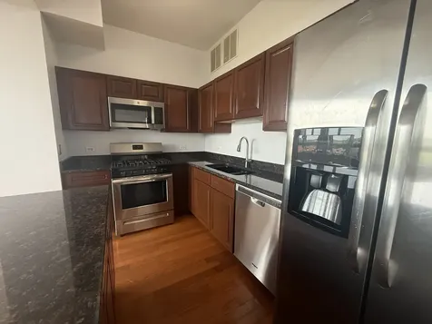 6000 North Cicero Avenue Chicago IL 60646