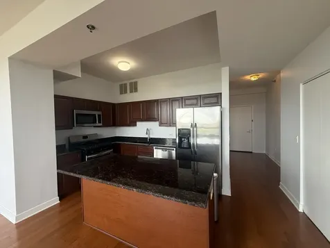 6000 North Cicero Avenue Chicago IL 60646